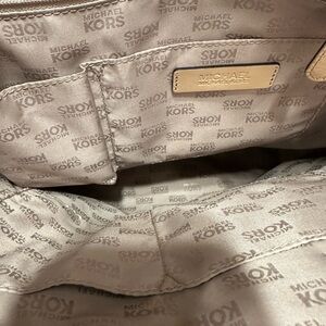 Michael Kors Tote